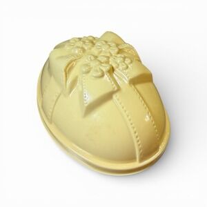 Vintage Yellow Plastic Easter‎ Egg Container Bow Floral Molded Collectible Box